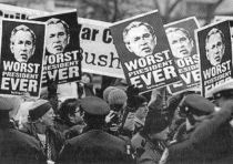 3-3-368-369-spring-summer-2005-protesters-resist-b-1.png